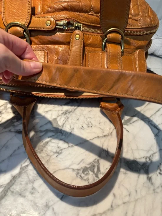 Chloe Bay Bag - Picture 15 of 15